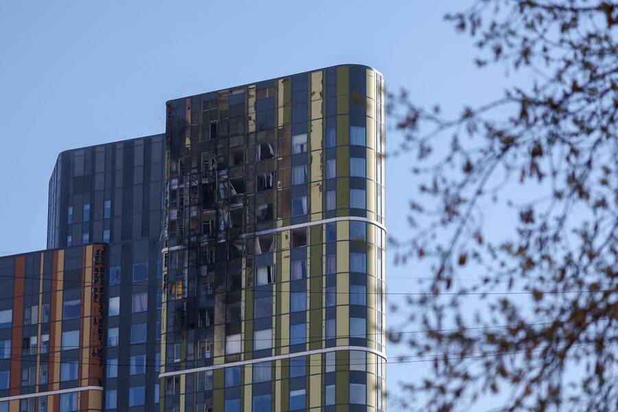 Ukraina dronlari Rossiya ichkarisiga kirib, Yekaterinburg shahriga zarba berdi